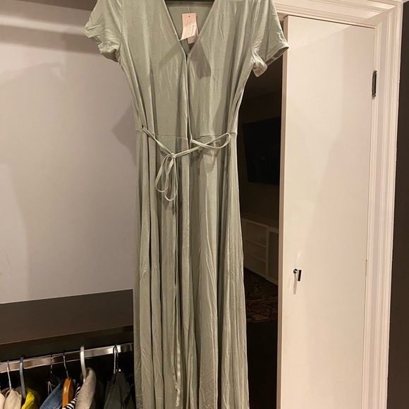 NWT Banana Republic wrap maxi dress - Picture 3 of 3
